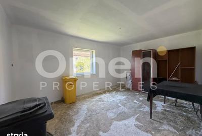 Casă cu 3 camere cu Teren 1100 Mp în Orașul Vechi