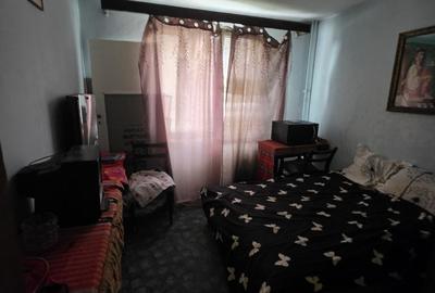 Apartament cu 3 camere decomandat în Ozana
