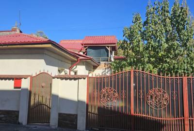 Casă cu 3 camere cu Teren 300 Mp în Pieptănari - 3