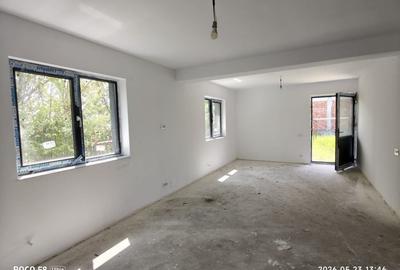 Casă cu 4 camere în Aroneanu - 1