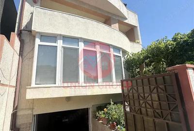 Casa la Cativa Pasi de Mare in Faleza Nord - Ideala Pentru Familii sau Investitori