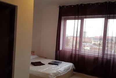 Apartament cu 6 camere decomandat în Central - 8