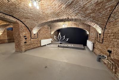 Spațiu comercial, de 162 mp, în Central - 7