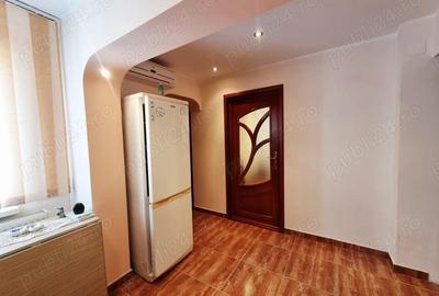 Apartament cu 2 camere decomandat, mobilat în Micro 38 - 2