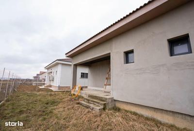 Casă cu 3 camere cu Teren 300 Mp în Tileagd