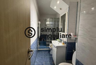 Apartament cu 3 camere semidecomandat în Central - 7