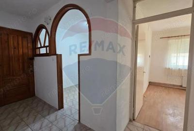 Apartament cu 2 camere decomandat în Vitrometan - 11