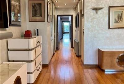 Apartament cu 8 camere decomandat în Herăstrău - 23