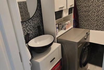 Apartament cu 3 camere decomandat în Berceni - 9