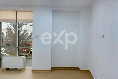 Spațiu comercial, de 22 mp, în Central - 4