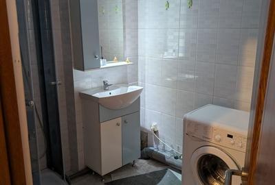 Apartament cu 2 camere semidecomandat, mobilat în Titulescu - 7