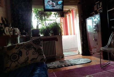 Apartament 3 camere decomandat, la bulevard, zona Mircea - Pod Alexandru - 2