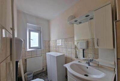 Resita Chirie Sp.Birou 3 Cam.Central - 2