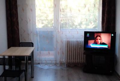 Garsoniera ETAJ 1 ~Kaufland~Parc Dr Taberei~METROU 700m~35Mp~Balcon~AC - 1