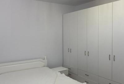 Apartament cu 3 camere semidecomandat în Cug - 3
