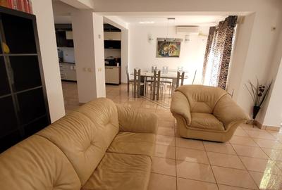 Cartier Boreal - Vila  P+ 1 -  3 camere - garaj - curte amenajata - termen lung - 10