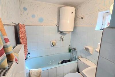 Casă cu 4 camere cu Canalizare în Casa de Cultură - 12