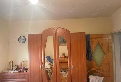 Bilascu,apartament 4 camere decomandate,2 balcoane,2 bai,dubla orientare, etaj 3,pret 128.000 euro - 9