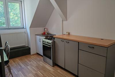 Apartament 3 camere liber la vanzare zona Colinei - 14