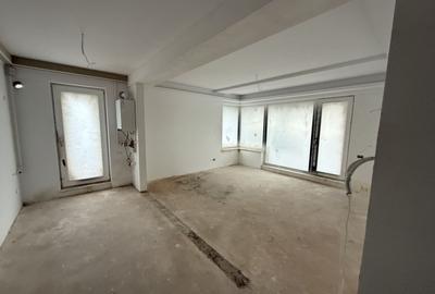 Apartament cu 4 camere semidecomandat în Unirii - 6