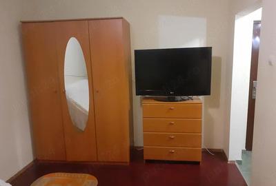 Garsonieră decomandată în Zorilor