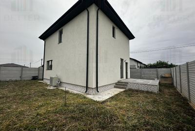 Casa Individuala - 4 -  Camere -2 bai - 2