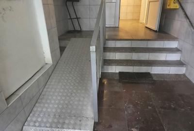 Apartament cu 4 camere semidecomandat în Drumul Taberei - 8