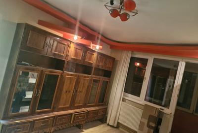 Apartament cu 3 camere semidecomandat în Exterior Vest - 1