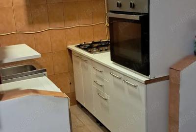 Pf inchiriez apartament strada Busteni - 4