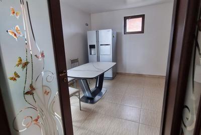 Casă cu 3 camere în Crețești - 9