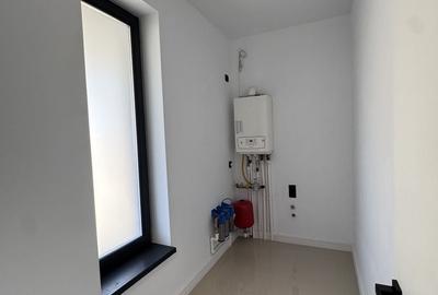 Casă cu 4 camere cu Teren 330 Mp în Central - 8