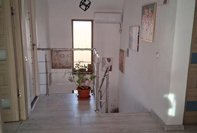 Casă cu 4 camere în Geamăna - 8
