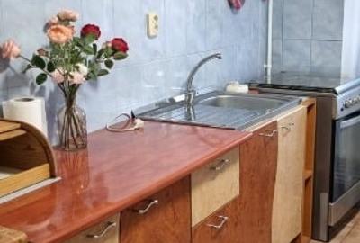 Apartament 2 camere mobilat, 50 mp, etaj 3, zona centrală Bumbești‑Jiu – gata de - 2