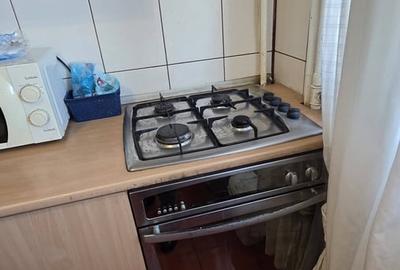 Apartament cu 3 camere decomandat în Ștefan cel Mare - 9