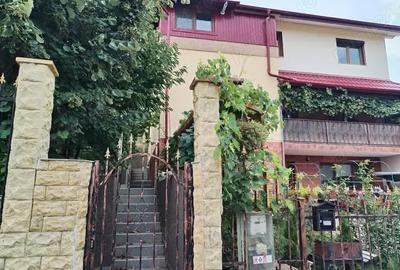 Apartament in vila, 3 camere, etaj, intrare separata, Bucium Apartament in vila, 3 camere, etaj, intrare separata, Bucium - 1