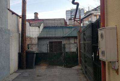 Piata Victoriei teren cu casa demolabila - 6