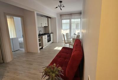 Apartament cu 2 camere decomandat, mobilat în Central