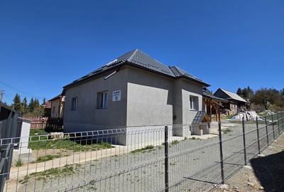 Casă cu 3 camere cu Teren 800 Mp în Beliș - 19