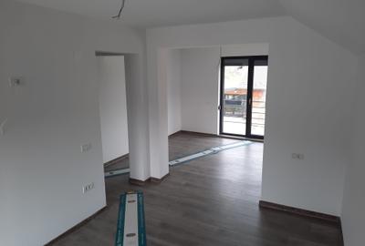 Casă individuală cu 4 camere în Hințești - 6
