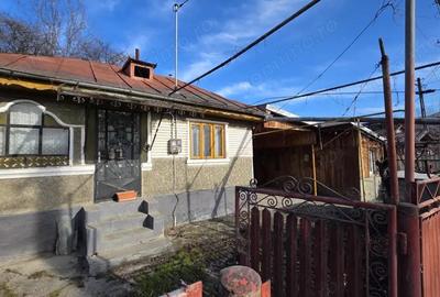 Casa cu 600mp de teren Aproape de centru Valenii de Munte. - 12