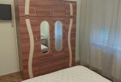 Închiriere apartament 3 camere - 6