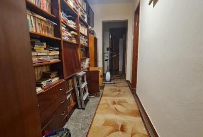 Apart. 4 camere Hipodrom etaj 1 - 2