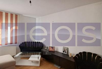 Apartament cu 4 camere decomandat, mobilat în Central - 1