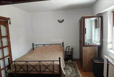 Apartament cu 3 camere zona ultracentrala / Bazar ~ confort 1 ~ Etaj 3 - 3