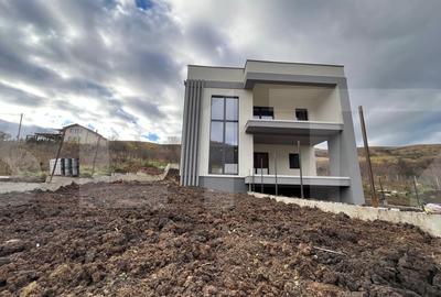 Casa individuala zona Roata Faget - 13