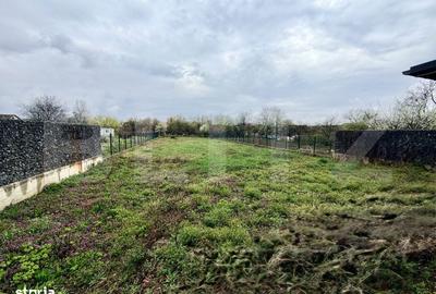 Casă cu 7 camere cu Teren 2000 Mp în Central - 9