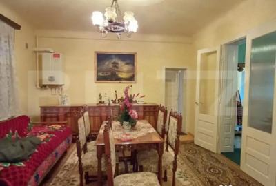 Casă cu 5 camere cu Teren 1085 Mp în Călărași - 9