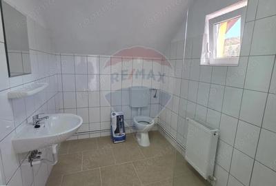 Spațiu comercial, de 180 mp, în Central - 1