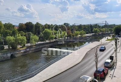 Apartament cu 3 camere semidecomandat, mobilat în Central - 11