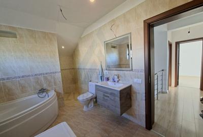 Casă individuală cu 5 camere cu Canalizare în Daia - 15